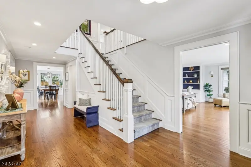 611 Bradford Ave, Westfield, NJ 07090 - #3