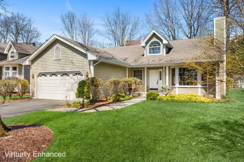 22 Smoke Rise Ln, The Hills, NJ 07921 - #1