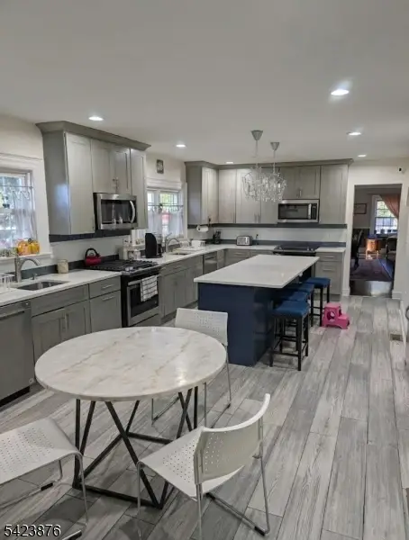 833 Salem Ave, Hillside, NJ 07205 - #3