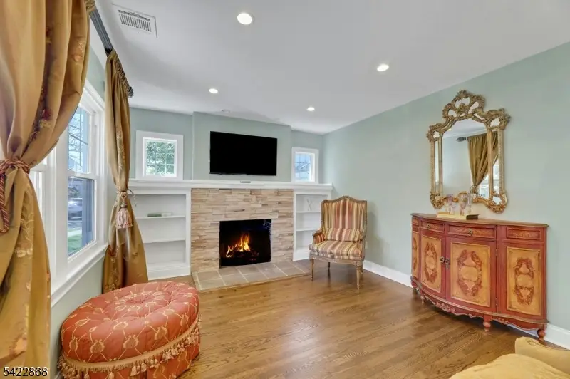 28 Harper Ter, Cedar Grove, NJ 07009 - #3