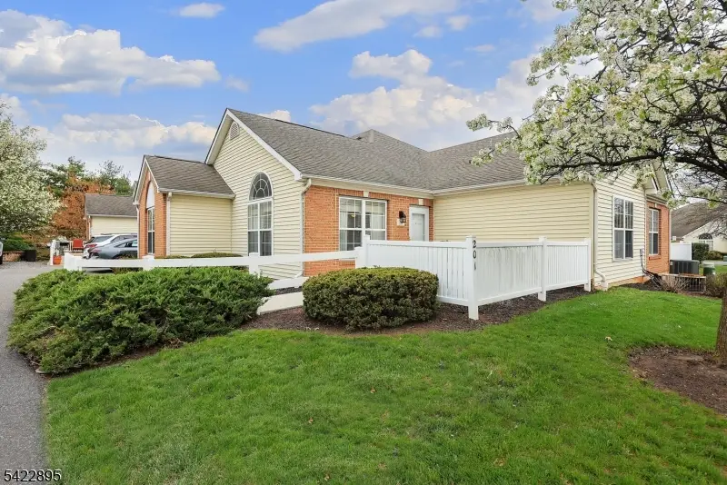 201 Merry Ln, Hillsborough, NJ 08844 - #3