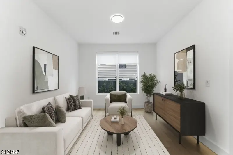 649 38th St, Union City, NJ 07087 - #1