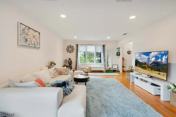 120 E Edsall Blvd, Palisades Park Boro, NJ 07650