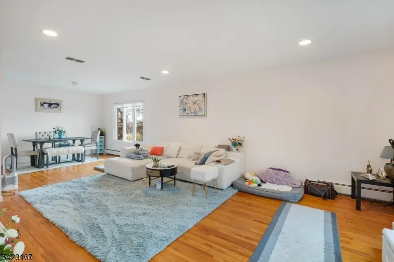 120 E Edsall Blvd, Palisades Park, NJ 07650 - #3