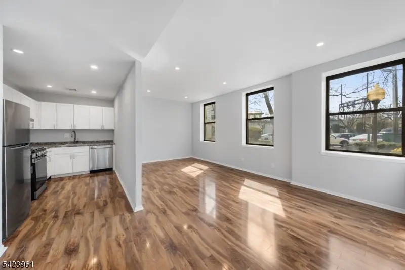 54 W Cherry St #106, Rahway, NJ 07065 - #1