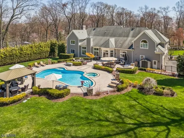 55 Deer Run, Watchung Boro, NJ 07069