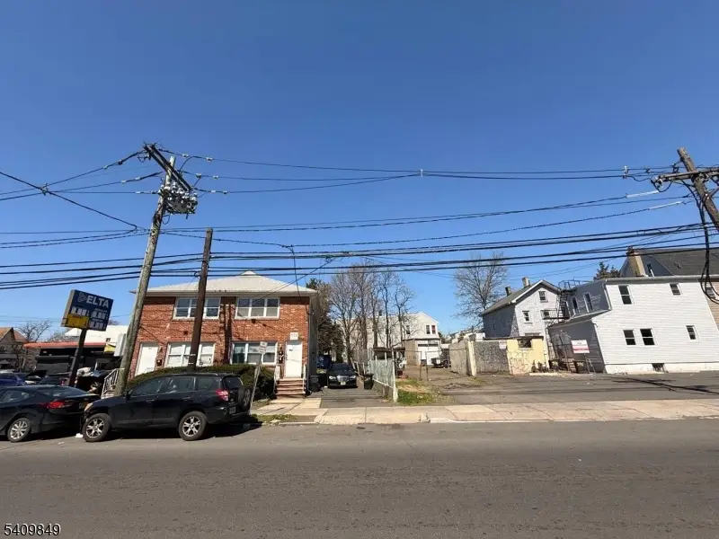 810 18th Ave, Irvington, NJ 07111 - #2