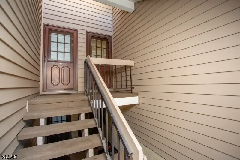 52 Hillside Ct, Union, NJ 08809 - #3