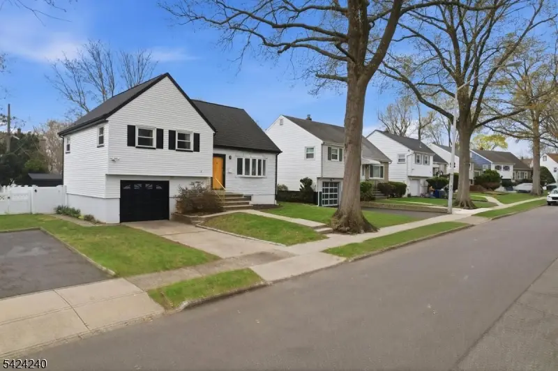 51 Albert Ter, Brookdale, NJ 07003 - #3