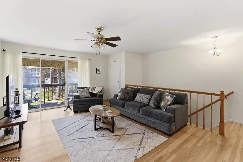 16 Deanna Dr #20, Hillsborough, NJ 08844 - #3