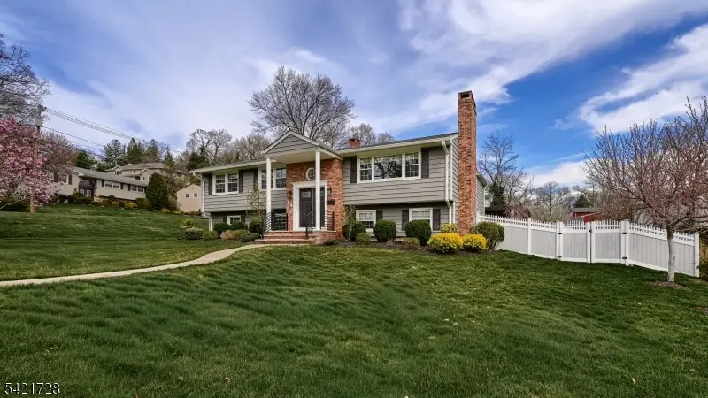 84 Brandon Ave, Wayne, NJ 07470 - #3