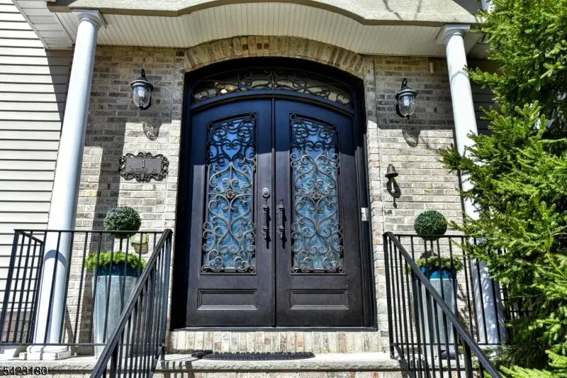 1 Kingsland Rd, Montville, NJ 07005 - #3