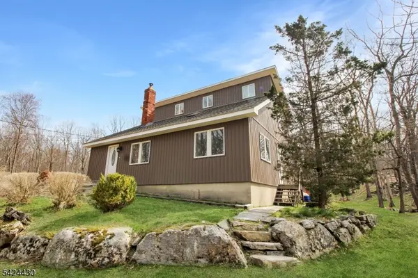 30 Northwood Rd, Jefferson Twp., NJ 07849