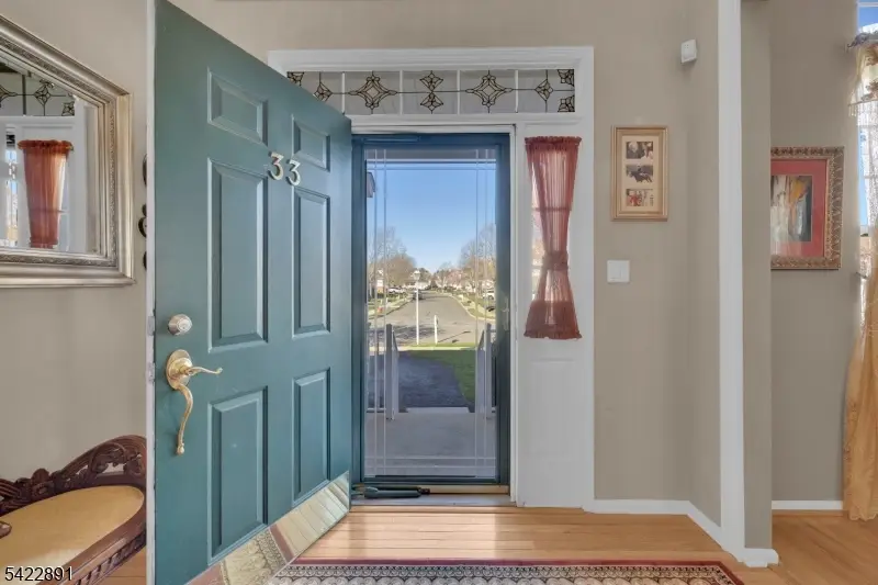 33 Pony Ln, Raritan, NJ 08822 - #3