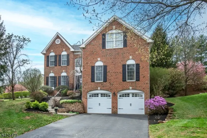 25 Sullivan Dr, The Hills, NJ 07920 - #1