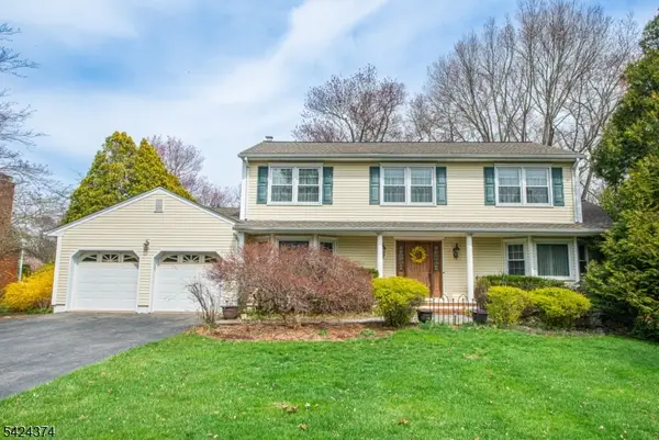 30 Clearfield Rd, Roxbury Twp., NJ 07876
