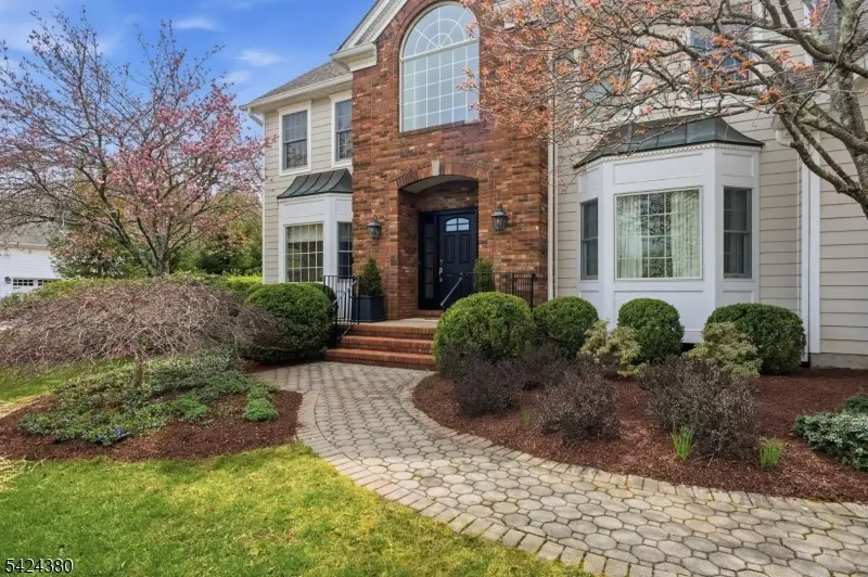 13 Obrien Ct, Bedminster, NJ 07921 - #3