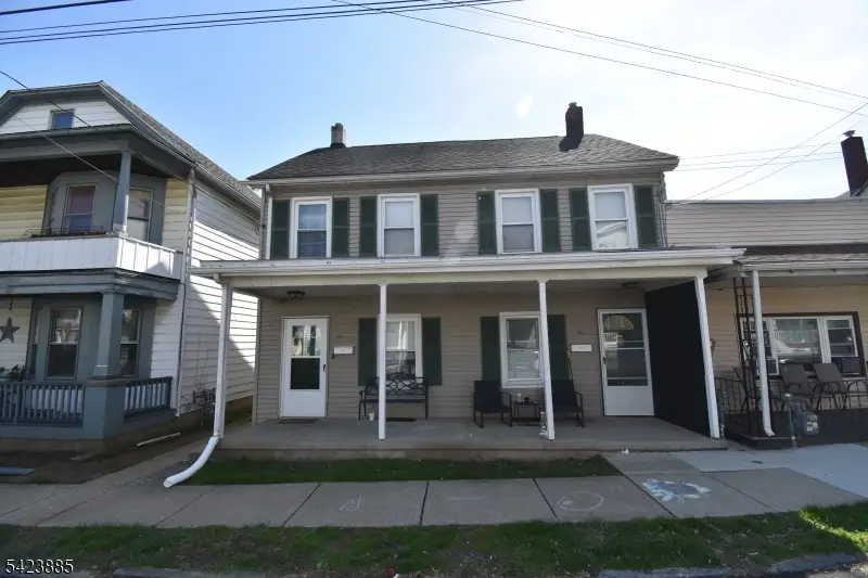 26-28 Lewis St, Phillipsburg, NJ 08865 - #1