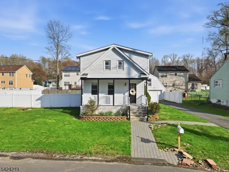 129 Willow Ave, Matawan, NJ 07747 - #2