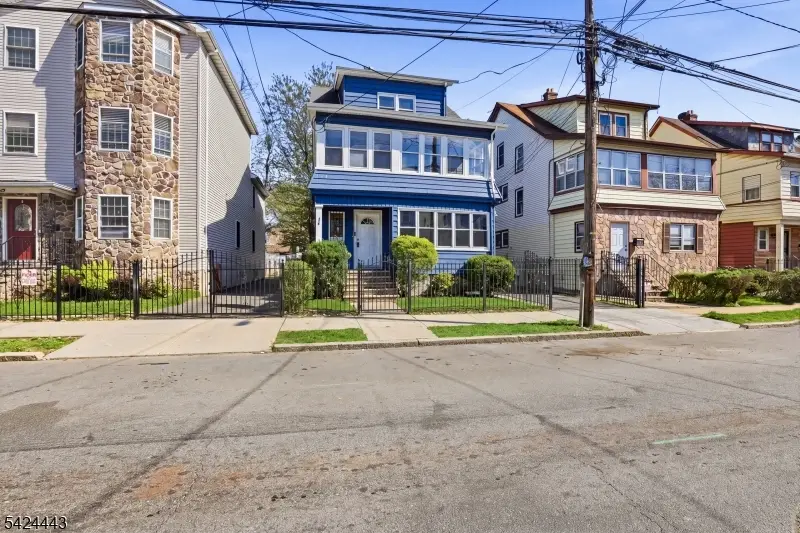 134 W End Ave, Newark, NJ 07106 - #1