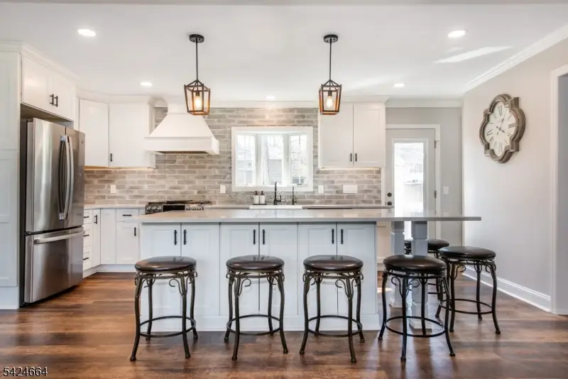 91 Beechwood Dr, Packanack Lake, NJ 07004 - #2