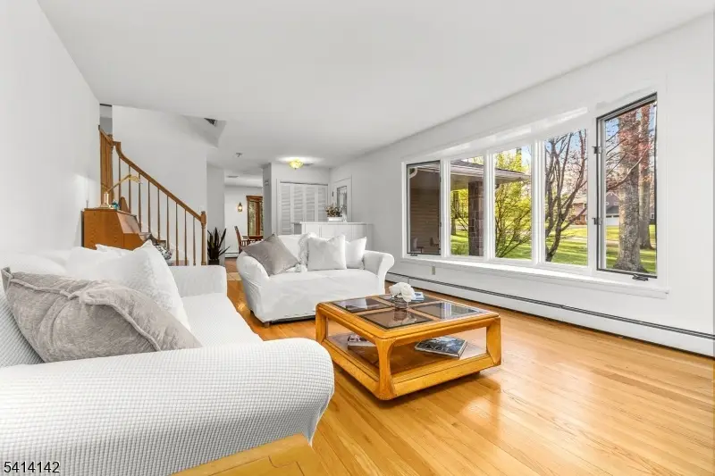 29 Leffler Hill Rd, Raritan, NJ 08822 - #3