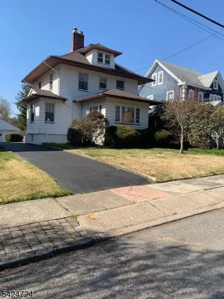 415 Hillside Ave, Clifton, NJ 07110 - #2