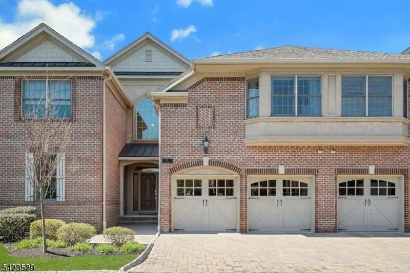 5 Green Way, New Providence, NJ 07974 - #1