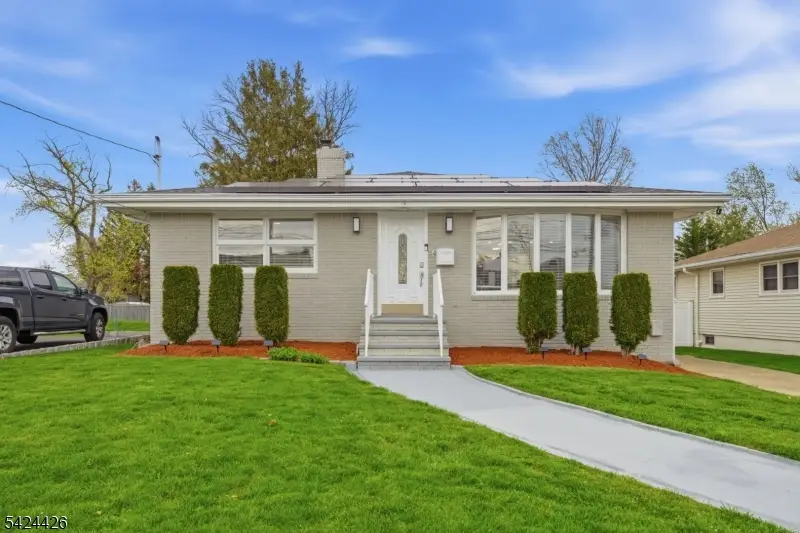 772 Harrell Ave, Woodbridge, NJ 07095 - #1