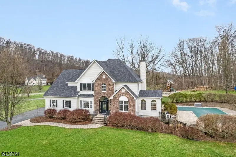 14 Fiddlers Way, Lafayette, NJ 07848 - #1