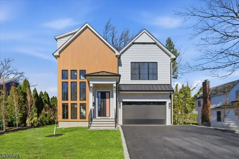 125 Tudor Oval, Westfield, NJ 07090 - #1