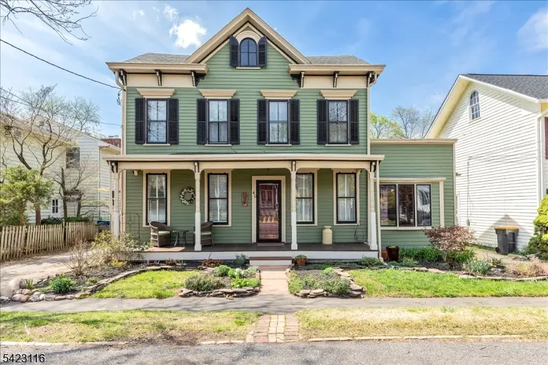 40 Franklin St, Franklin, NJ 08873 - #1
