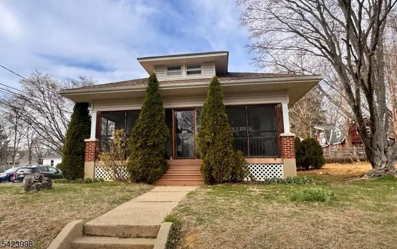 205 Edison Ave, Upper Stewartsville, NJ 08886 - #1
