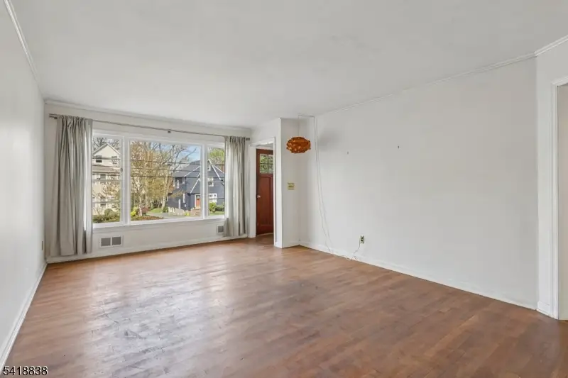 24 Pearl St, Summit, NJ 07901 - #2