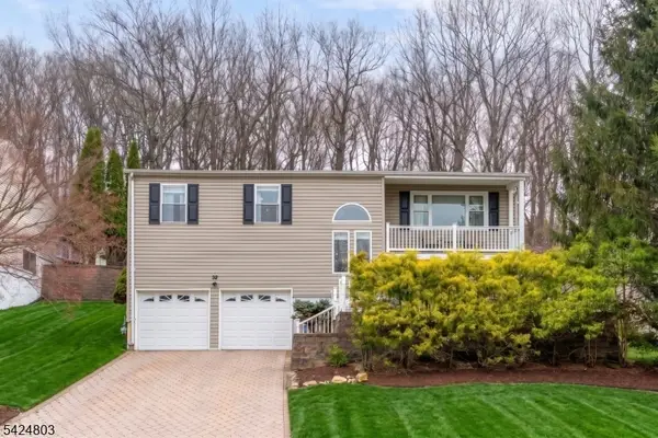 54 Highview Ter, Rockaway Twp., NJ 07801