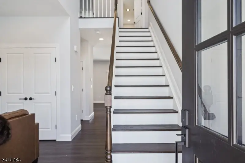 127 W End Ave, Hopatcong, NJ 07843 - #3