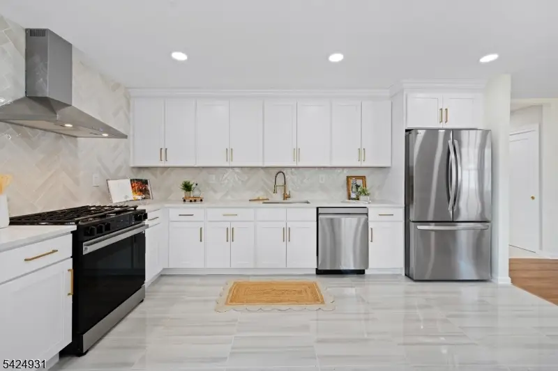 22 Hillcrest Rd, Blackwells Mills, NJ 08844 - #2