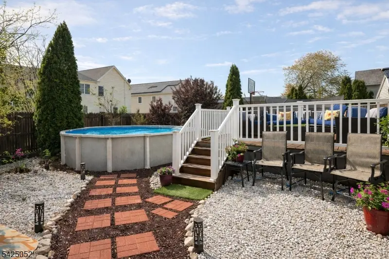 6 Ives Ct, Monroe, NJ 08831 - #3