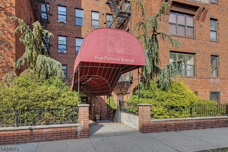 5 Pomona Ave #2B, Newark, NJ 07112 - #3