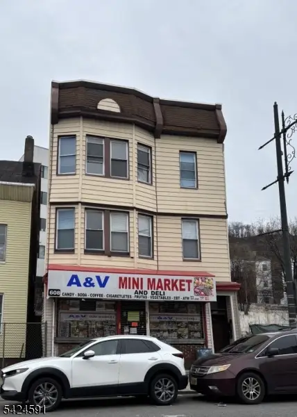 608 Main St, Paterson, NJ 07503 - #1