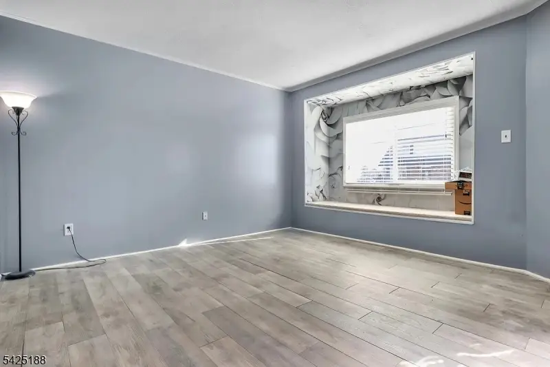 929 Bordentown Rd, Burlington, NJ 08016 - #3