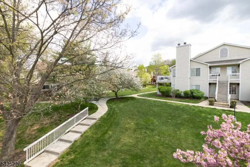 90 Mayfield Road Ondo #90, The Hills, NJ 07921 - #2