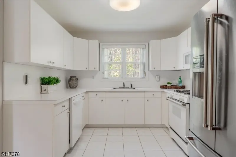 37 Berkeley Sq #37, Watchung, NJ 07922 - #3