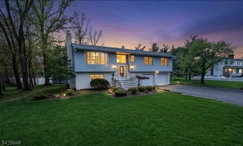 28 Taylor Ln, Woodland Park, NJ 07424 - #2
