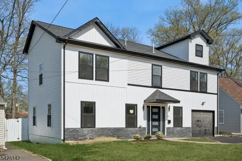 26 Hunterdon Rd, West Orange, NJ 07052 - #1