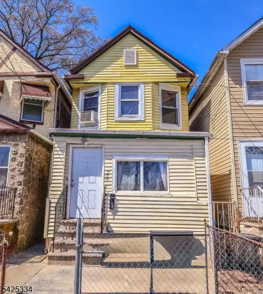 259 S 18th St, Newark City, NJ 07103