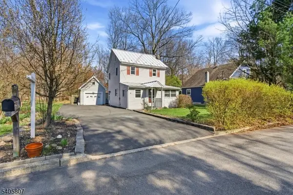 15 Parker Rd, Roxbury Twp., NJ 07856