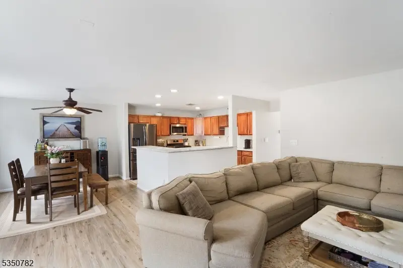 29 Winding Way, Hardyston, NJ 07419 - #3