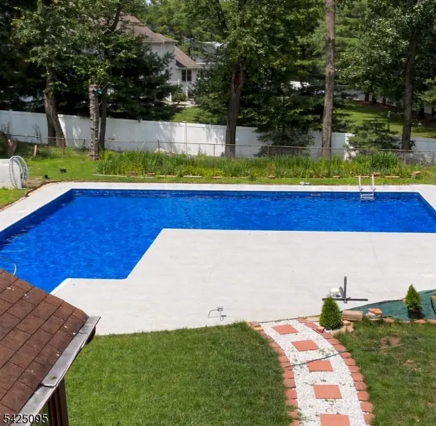 5 Fowler Pl, Montville, NJ 07045 - #3