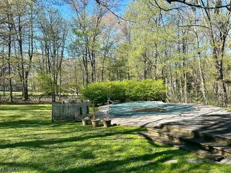 60 Meadowlark Drive, Watchung, NJ 07069 - #3